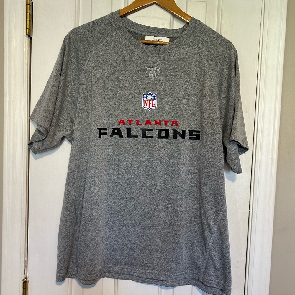 NFL Atlanta Falcons Reebok Play Team Issue Owner  Short Sleeve | Size Large